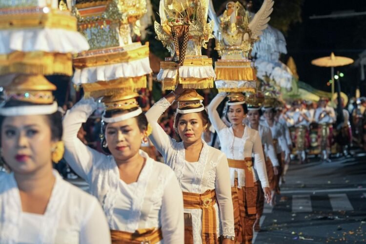 Menparekraf Sandiaga Uno Dorong Pelaku Ekraf Denpasar untuk Berinovasi dan Berkolaborasi