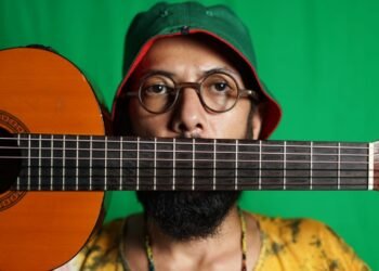 Vikri and My Magic Friend Bahas Crab Mentality lewat Lagu “Pengen Ini Itu”