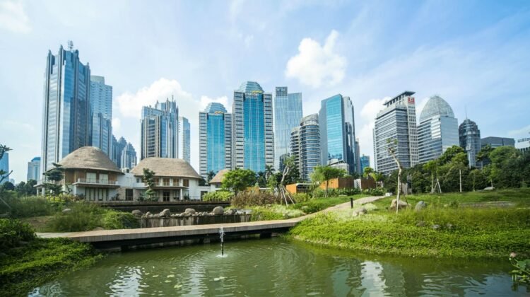 Rekomendasi Tempat Piknik di Indonesia, Cocok untuk Santai Sore
