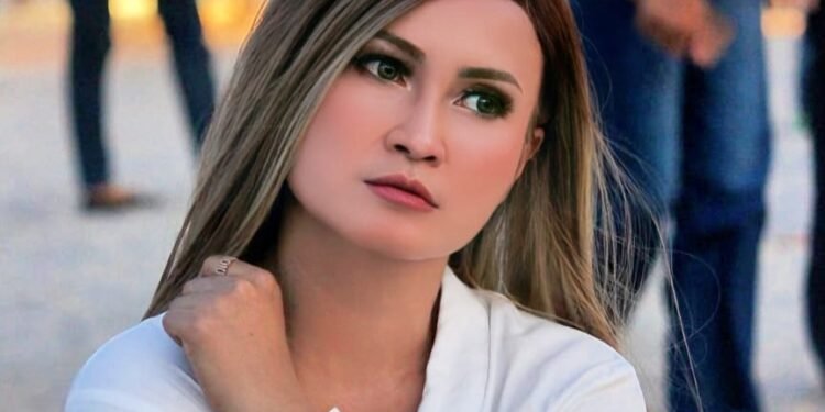 Velline Ayu Rilis Single Baru “Mengapa? Kenapa?” dengan Sentuhan Pop
