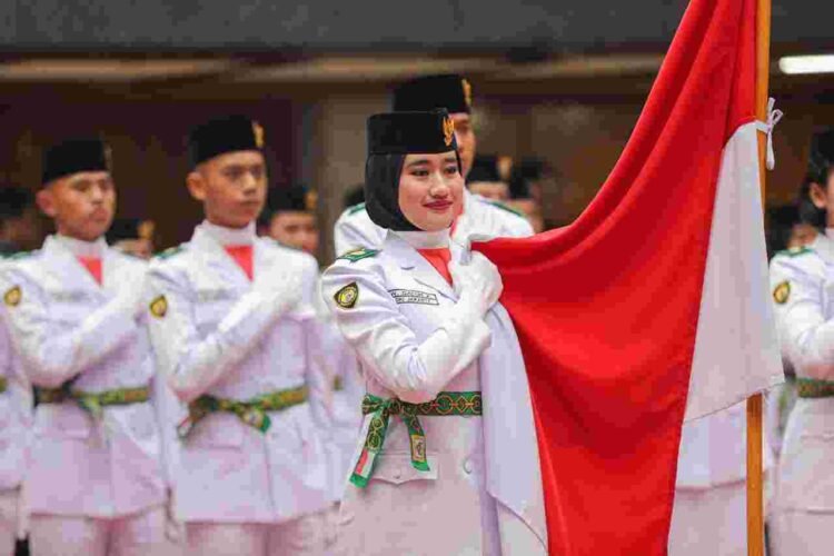 Pj. Gubernur Heru Kukuhkan Paskibraka DKI Jakarta 2024
