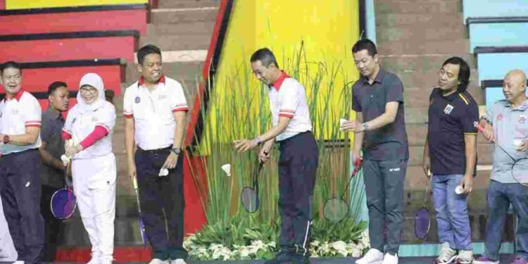 Pj. Gubernur Heru Resmi Buka Kejuaraan Bulutangkis OPD dan BUMD: Perkuat Sinergi Menuju Jakarta Kota Global
