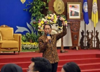 Dirut KAI Ajak Mahasiswa UNS Dukung SDGs dengan Gunakan Tumbler Non-Plastik