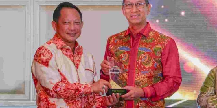 Pj Heru Budi Hartono Raih Nilai Tertinggi dalam Apresiasi Kinerja Penjabat Kepala Daerah