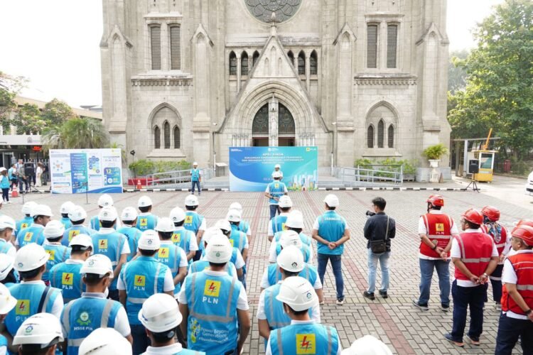 PLN Gelar Apel Siaga untuk Pastikan Pasokan Listrik Andal Selama Kunjungan Paus Fransiskus dan ISF 2024