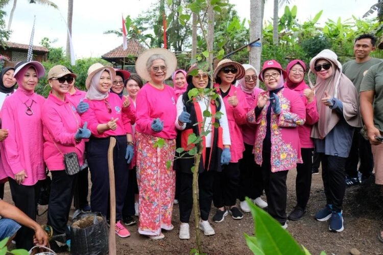 Pedoman Desa Wisata Ramah Perempuan: Penguatan Peran dan Partisipasi Perempuan di Desa