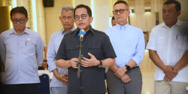Sekjen DPR Ajak Awak Media Lihat Kondisi Rumah Jabatan Anggota DPR RI