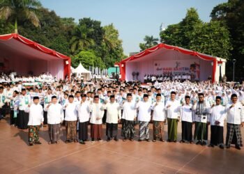 Menag Peringati Hari Santri : Santri  Harus Bisa Meneruskan Perjuangan.