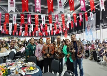 Ageng Kiwi Membawa Api “Cemburu” Sampai ke Istanbul Turki