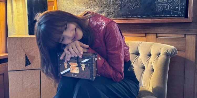 Promotor Turunkan Harga Tiket Fan Meetup Lisa BLACKPINK di Jakarta.