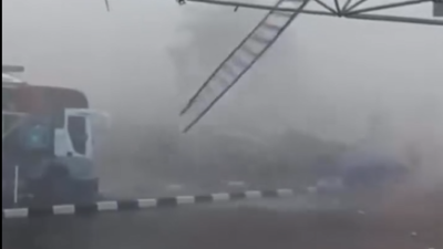 video hujan badai cibinong