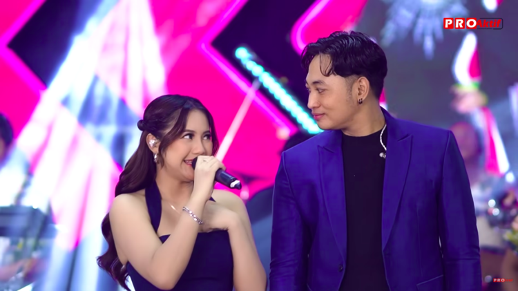 gadis manis kalimantan