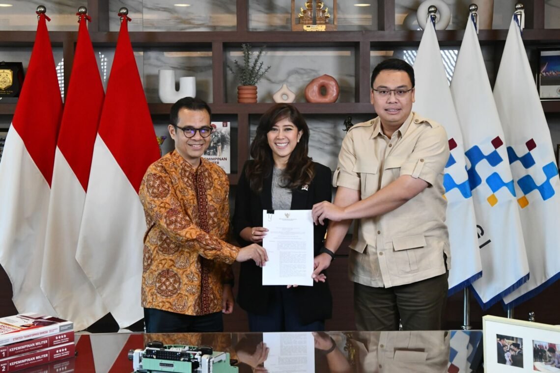 pemerintah larang anak main medsos dibawah 16 tahun