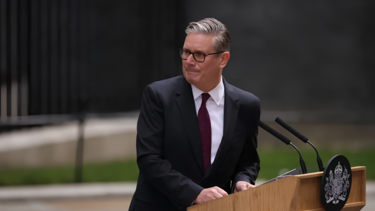 keir Starmer mundur