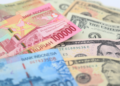 rupiah tembus Rp18.000 per dolar