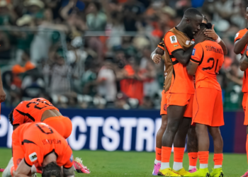 belanda tersingkir di piala dunia