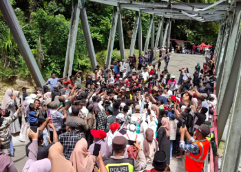 jembatan Enang-Enang hasil swadaya warga