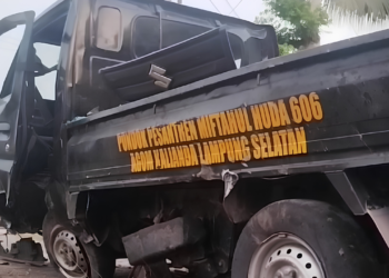 kecelakaan pikap santri Lampung