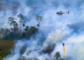 helikopter water bombing
