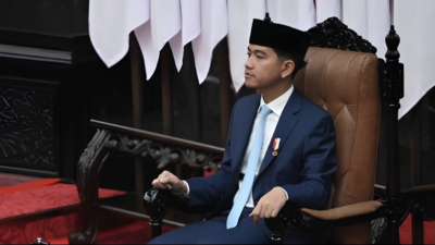 sidang ijazah Gibran