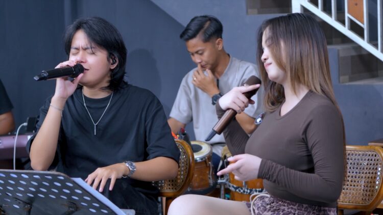 Siapa Di Hatimu Siapa Di Hatimu