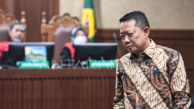 dakwaan Febrie Adriansyah