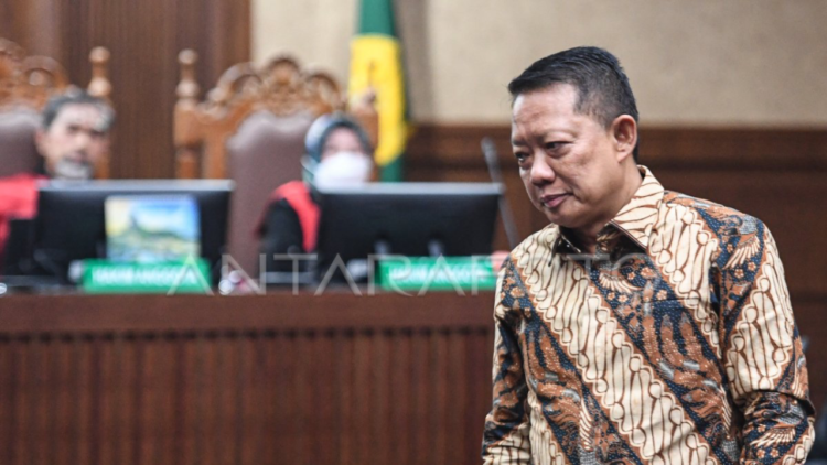 dakwaan Febrie Adriansyah