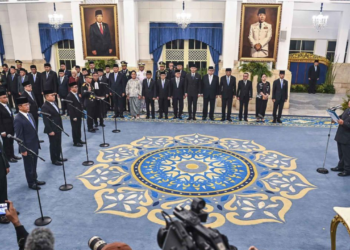 reshuffle kabinet